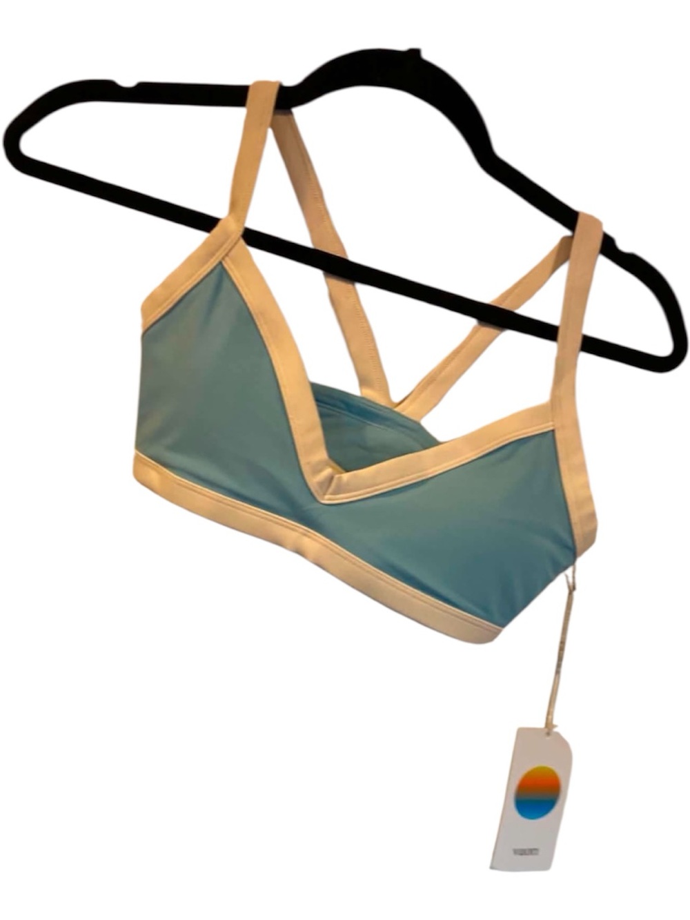 NWT Vuori all the form v-neck bra SEA FOLLY Size L